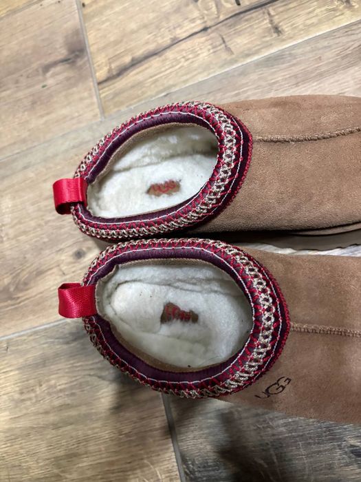 Ugg короткі коричневі