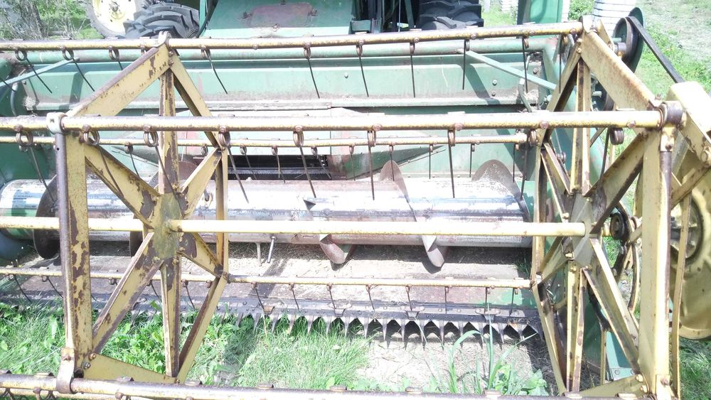 Комбайн John Deere 430