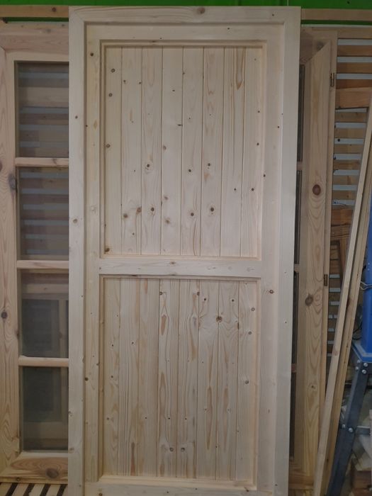 Drzwi drewniane do piwniczki 90 x 200