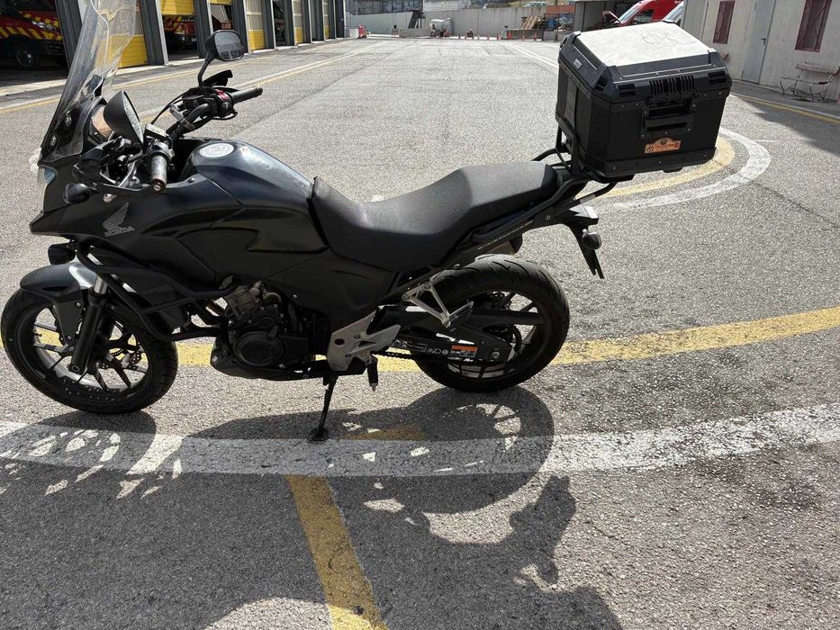 Para venda Mota CB 500 X em otimo estado... Negociavel