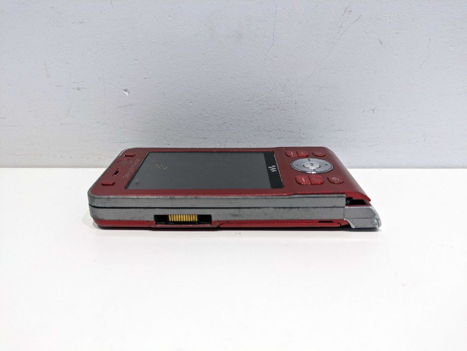 Telefon Sony Ericsson W910i + bateria BST-39