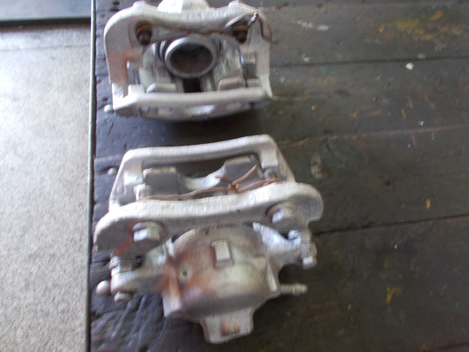 Lublin.  Zaciski  Hamulcowe.   Sprawne.   Lewy  i  Prawy.