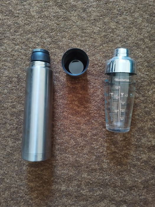 Garrafa térmica e shaker