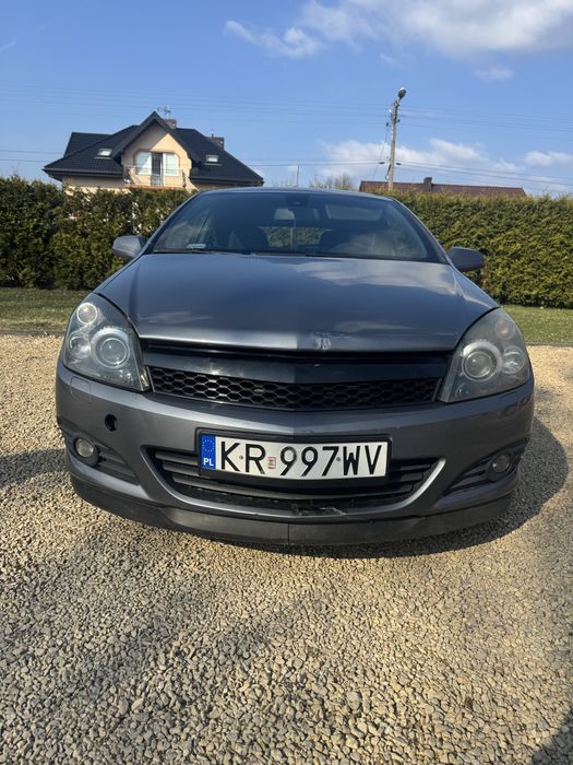 Opel Astra H 2.0T