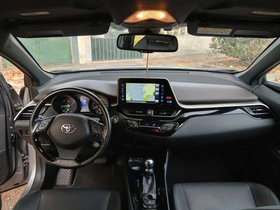 Toyota C-HR Hybrid 1.8 VVT-i