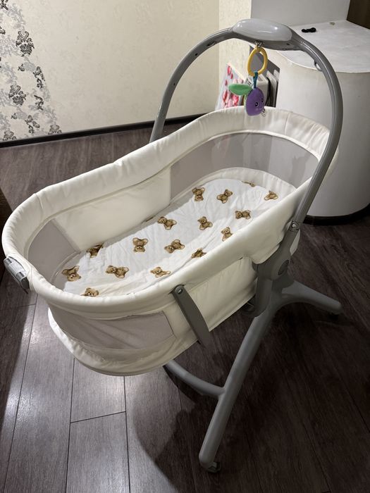 Продам люльку Чикко