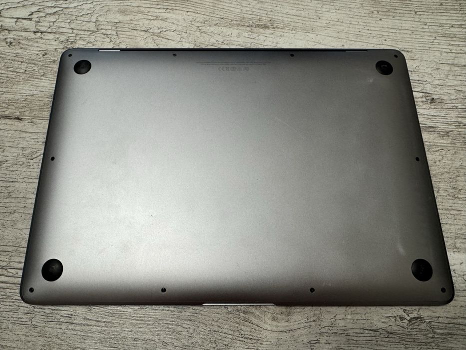 MacBook Air 2019 A1932 8/128