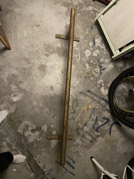 Corrima skate rail dourado