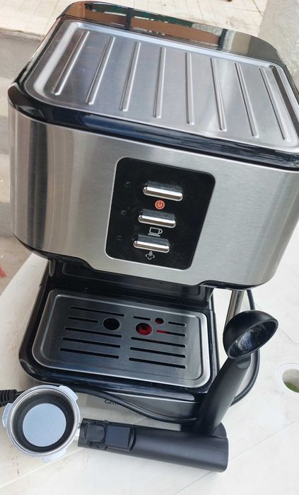 Novissima maquina de café Qlivi