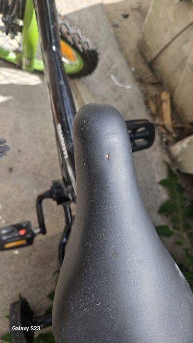 Bicicleta com rodinhas laterais (Prir Velho)