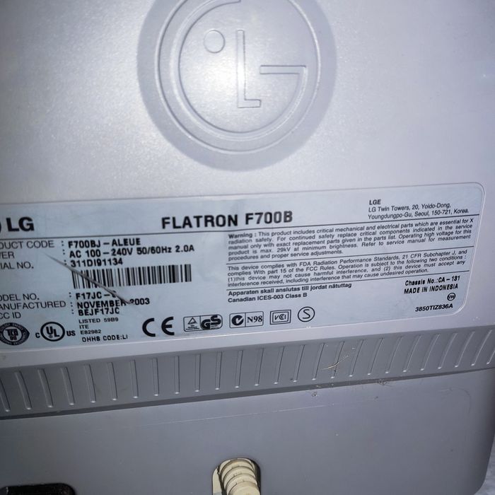 Monitor LG flatron f700b