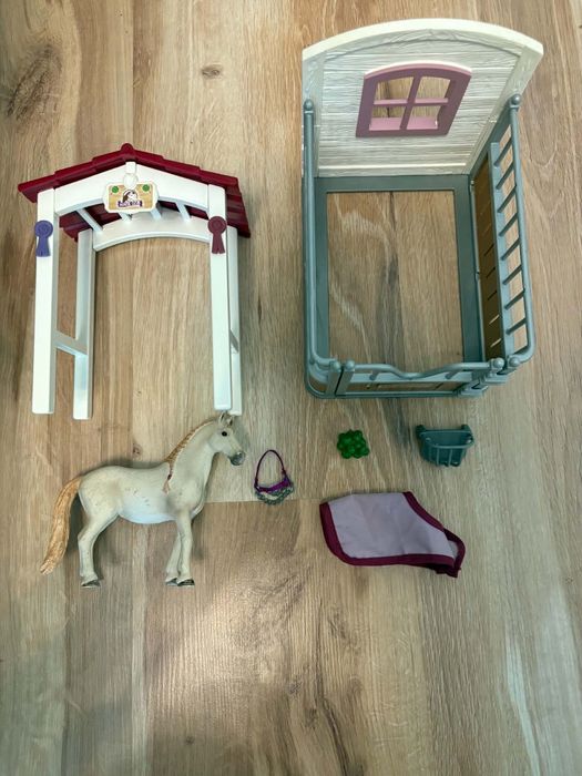 Schleich boks stajenny 42368