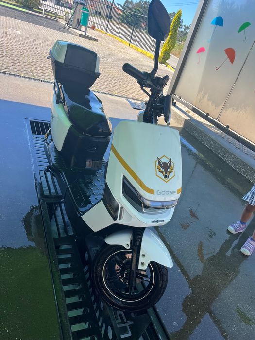 Vende -se Moto elétrica