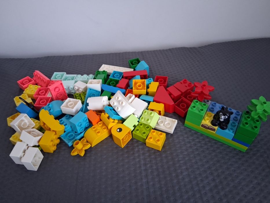 Mega Zestaw klocków Lego Duplo z serduszkiem 10909 plus inne