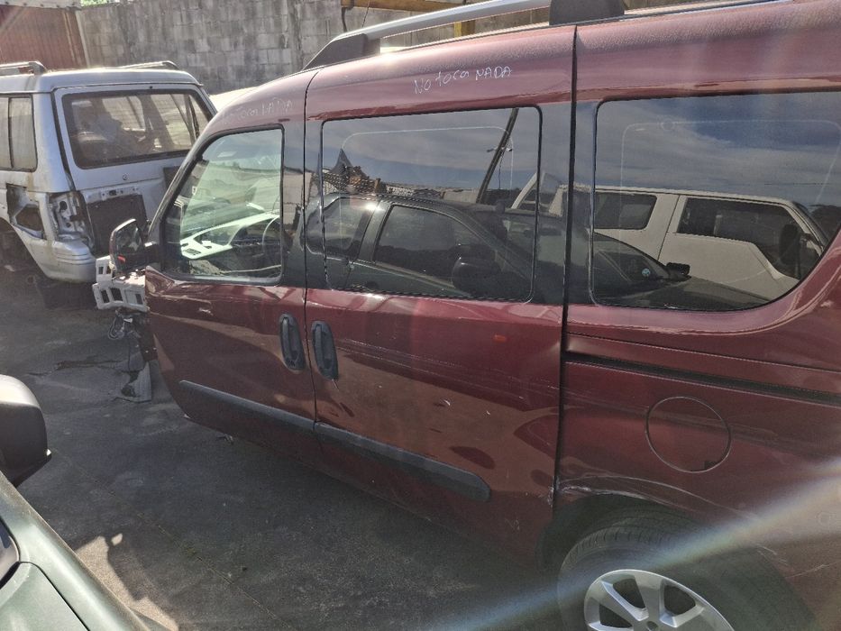 Porta lateral correr esquerda FIAT Doblo (263_)