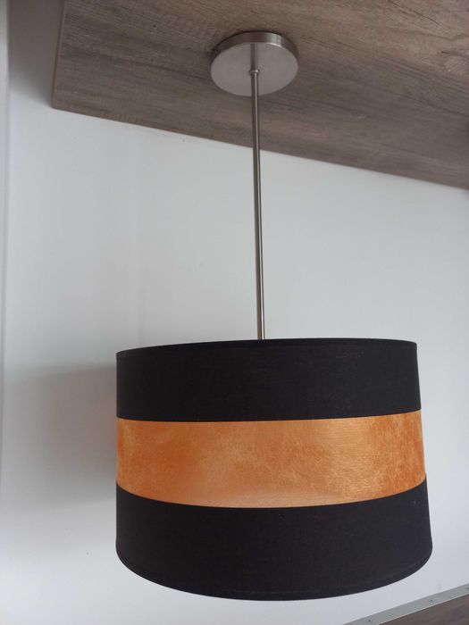 1 candeeiro de teto + 2 de mesa de cabeceira de quarto (conjunto)