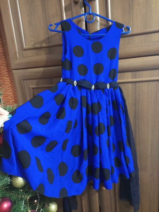 Нарядное платье, сукня