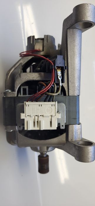 Sprzedam silnik do pralki Indesit Hotpoint Whirlpool