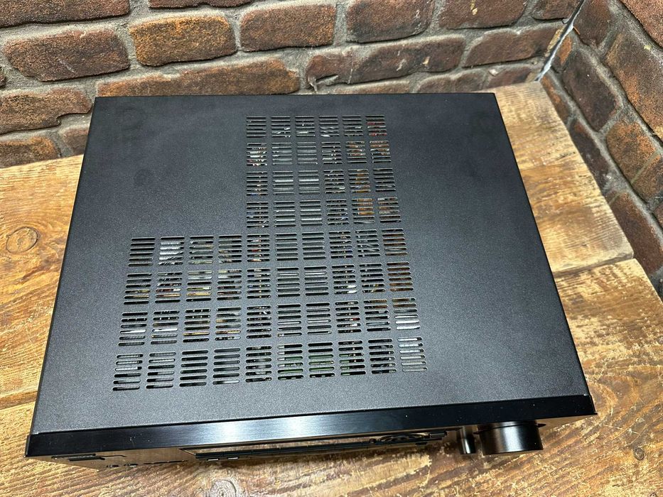 Amplituner Onkyo TX-DS 747