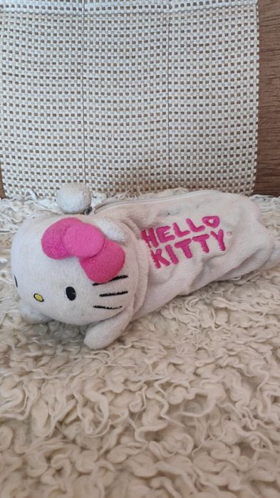 Piórnik Hello Kitty