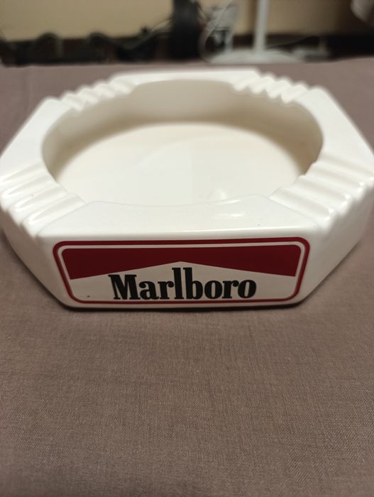 Popielniczka Marlboro kolekcjonerska porcelana