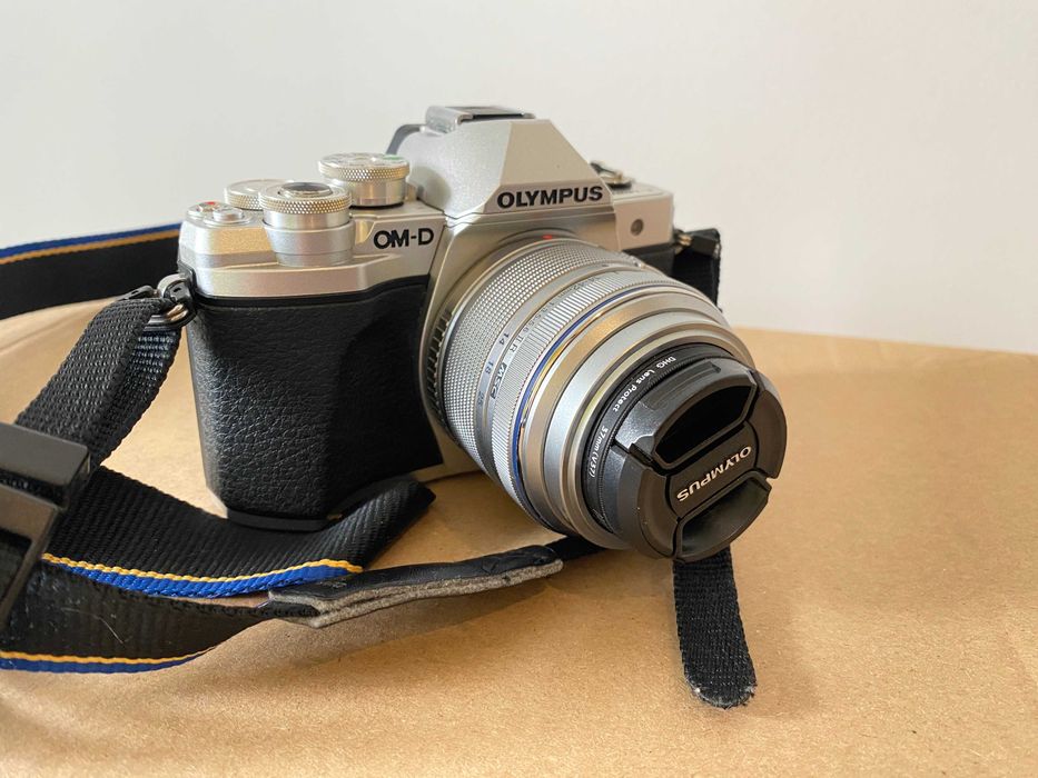 Olympus OM-D E-M10 Mark III