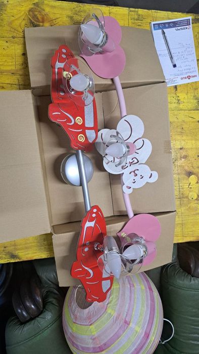 Krynkiety z żarówkami