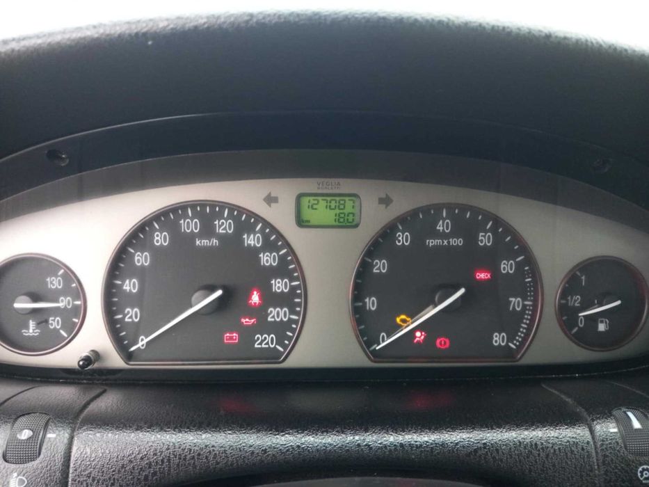 Lancia Lybra 1.6 16v