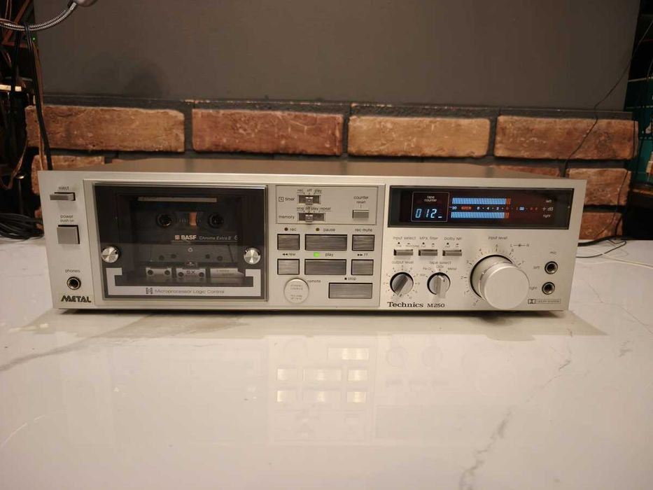 TECHNICS M250 ! Magnetofon kasetowy w znakomitym stanie. OKAZJA