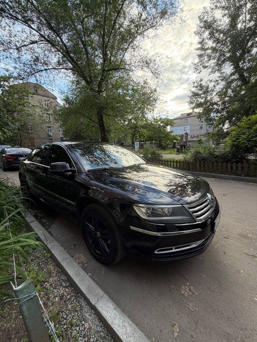 Продам машину volkswagen phantom