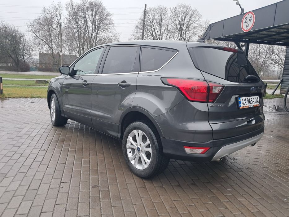 Ford Escape 42 тысяч оригинальный пробег