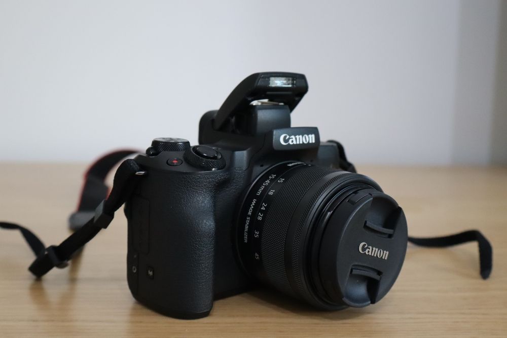 Canon EOS M50 Mark ii + EFM 15-45