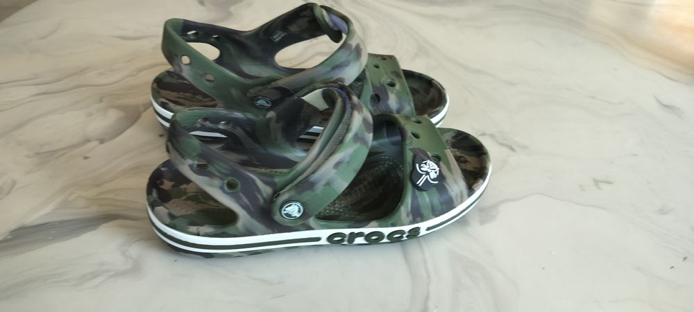 Босоножки Crocs для мальчика