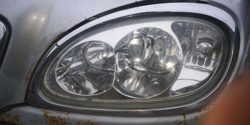 Продам ришітку радіатора ГАЗ 31105, стопи ГАЗ 31105