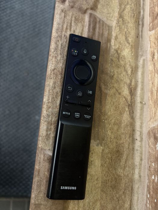 TV Samsung QLED 75”