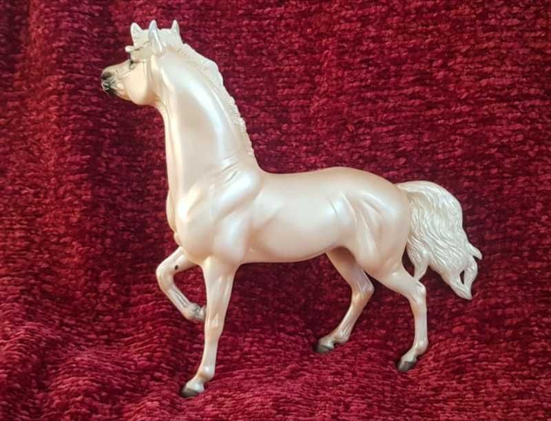 Breyer Encore Traditional 1:9 palomino wycofany