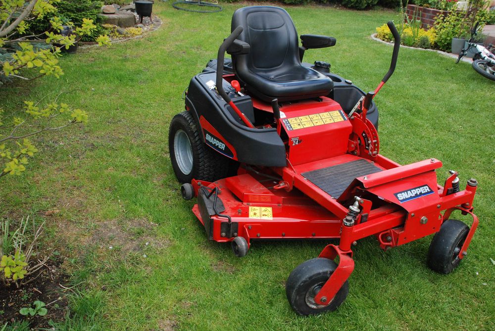Kosiarka traktorek Snapper zero 24Hp 360Z silnik briggs