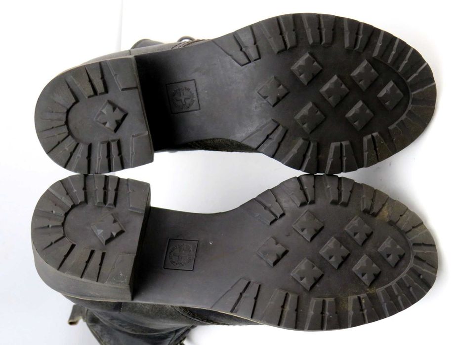 Dr. Martens Vintage Retro buty botki na obcasie r 38