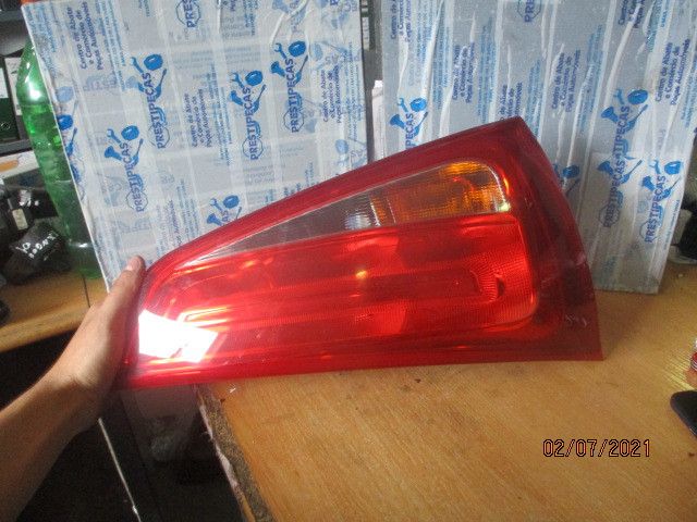Farolim esquerdo AUDI A3 (8V1, 8VK)