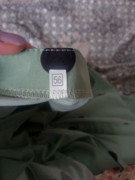 Продам сукню 56 розмір