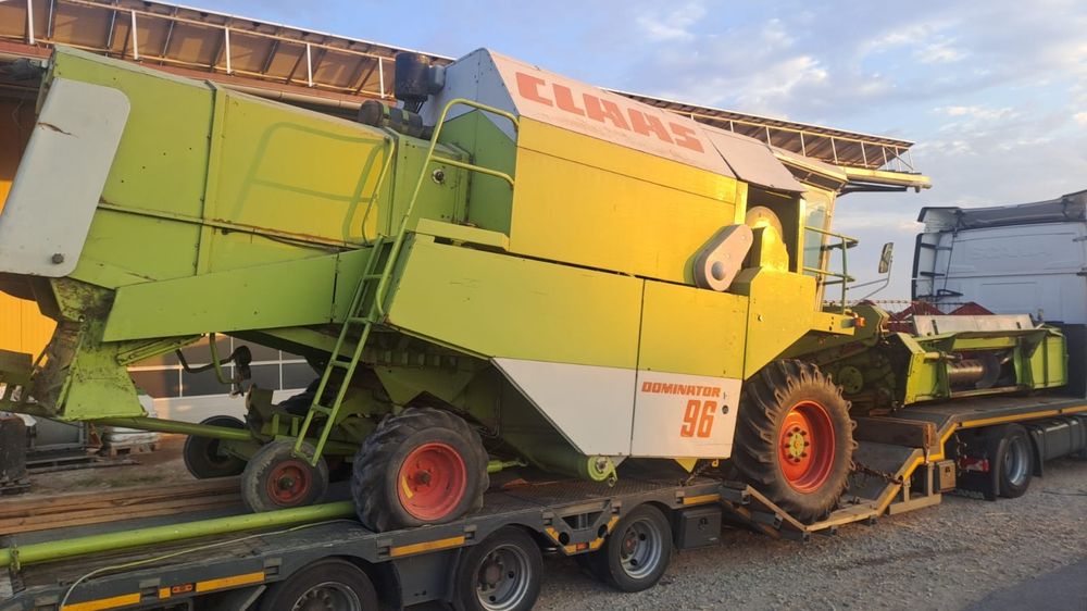 Kombajn zbożowy Claas Dominator 96 heder 3.9 hydro z Niemiec