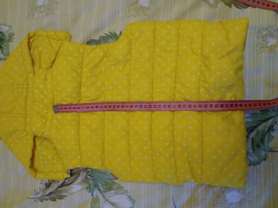 Дитяча безрукавка