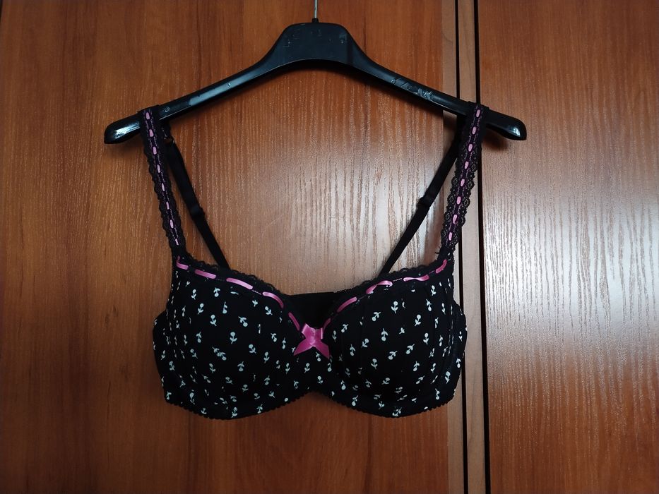 Biustonosz nowy bez metki