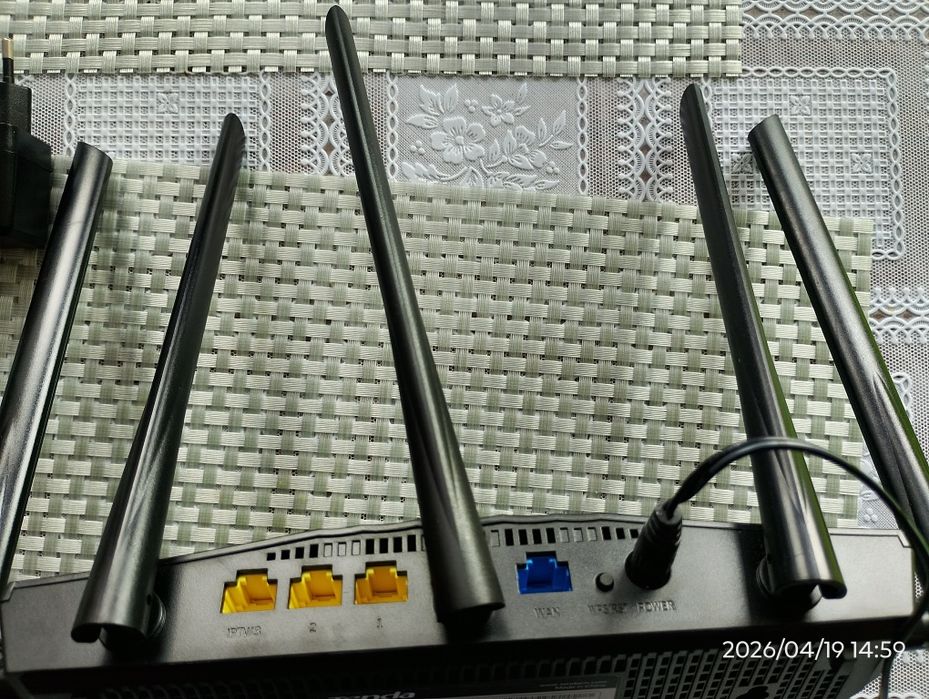 Router wifi Tenda TX2 Pro Dual -Band Gigabit 6, 5 G