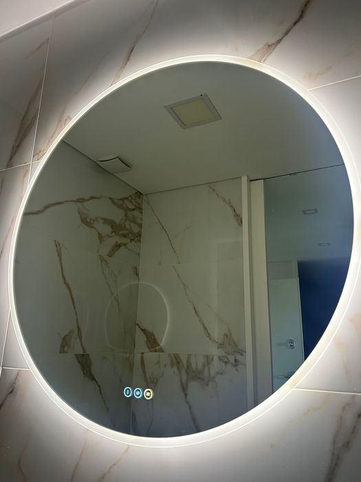 Espelho casa de banho com luz