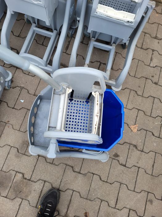 Wózek serwisowy sprzątający jednokomorowy TTS 25 litrów