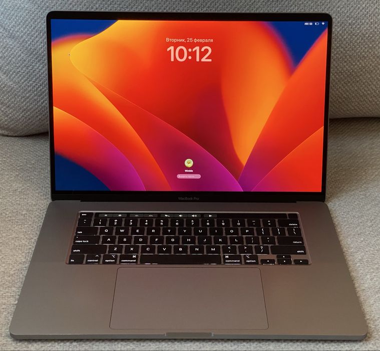 Ноутбук Apple MacBook Pro 16 2019 рік i7 16Gb 512Gb SSD Відеокарта 4Gb