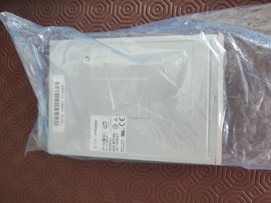 New and Used Floppy Disk Drives64751097543299121