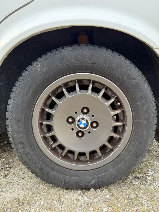 BMW 324 TD 2.4 turbo diesel