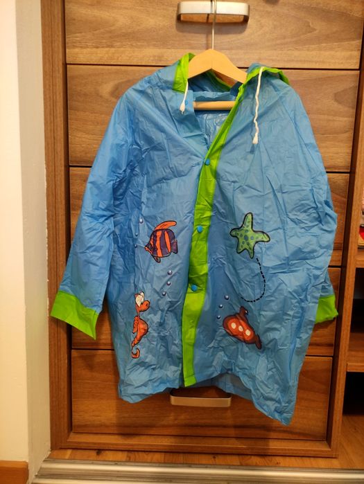 Płaszcz kurtka przeciwdeszczowy 104 - 116 dziecięcy